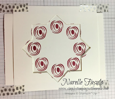 Make  stamping wreath cards a whole lot easier with this template.