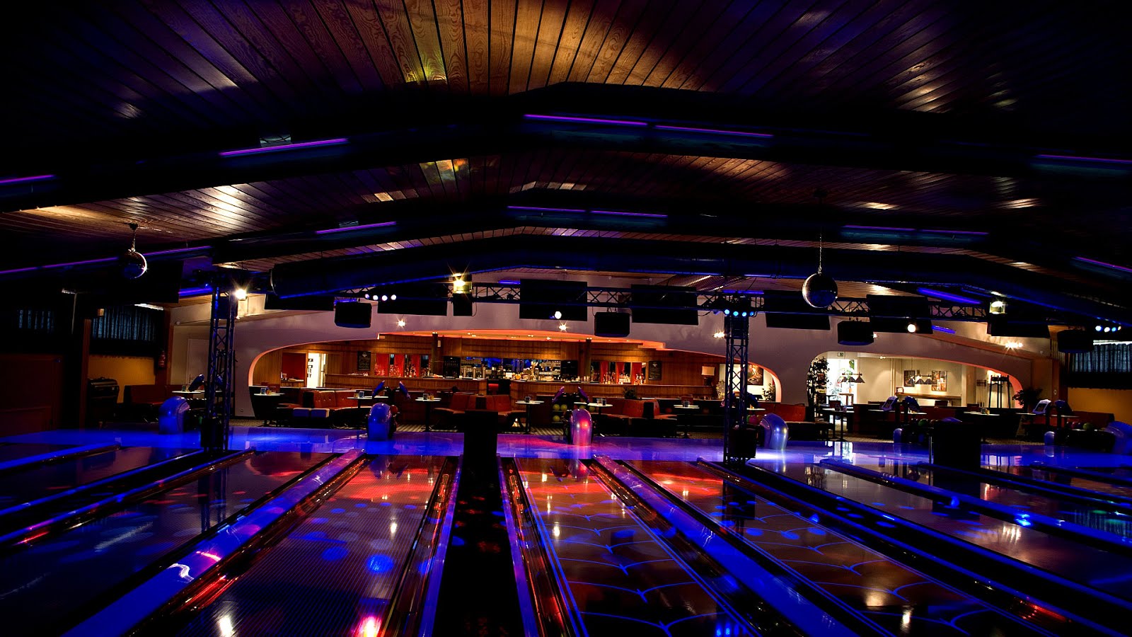 set em up bowling