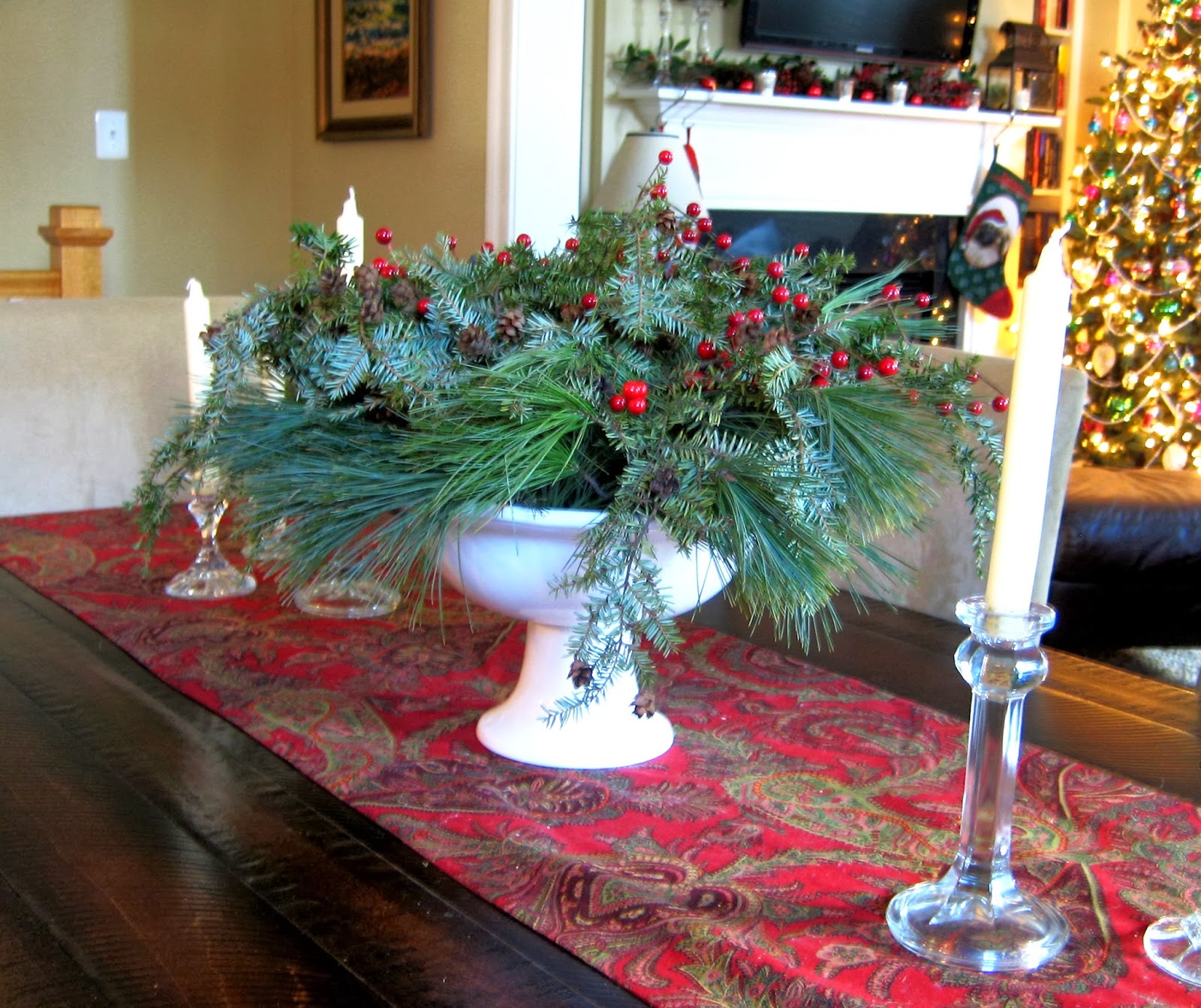 Salt Marsh Cottage Natural Christmas Centerpieces Tutorial