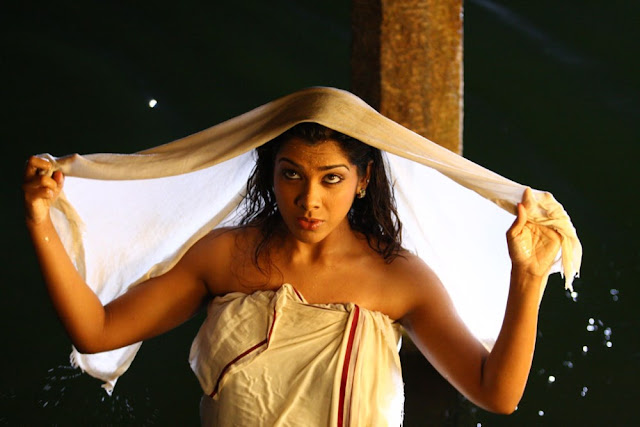 Tamil Actress Sandhya Hot Stills from Ruthravathy Movie