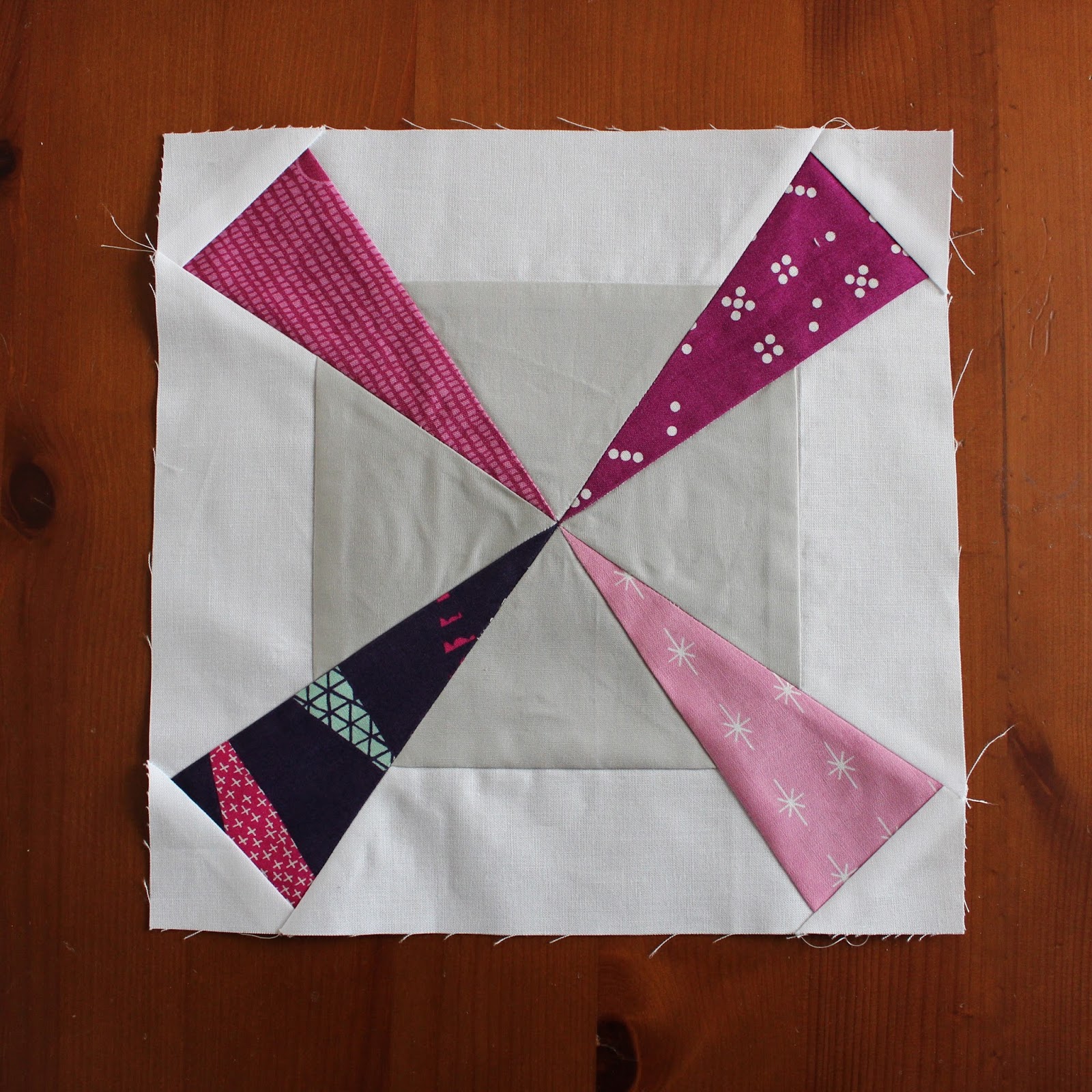 Download Teaginny Designs: Introducing the Chromascope Quilt