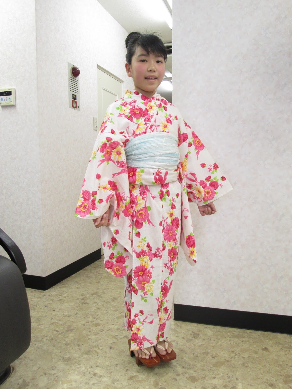 Paphioのつぶやき 小学生の女の子のゆかたヘアアレンジ ＊2014最新 おうちでできる女の子♡浴衣ヘアスタイル集 ＊子供 幼児