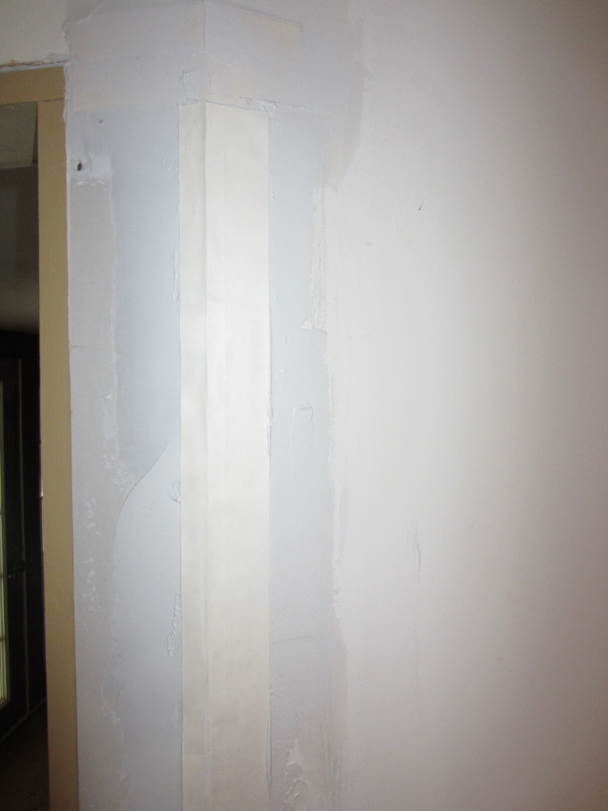 My Little Life in the Country: Plastering the Wall!
