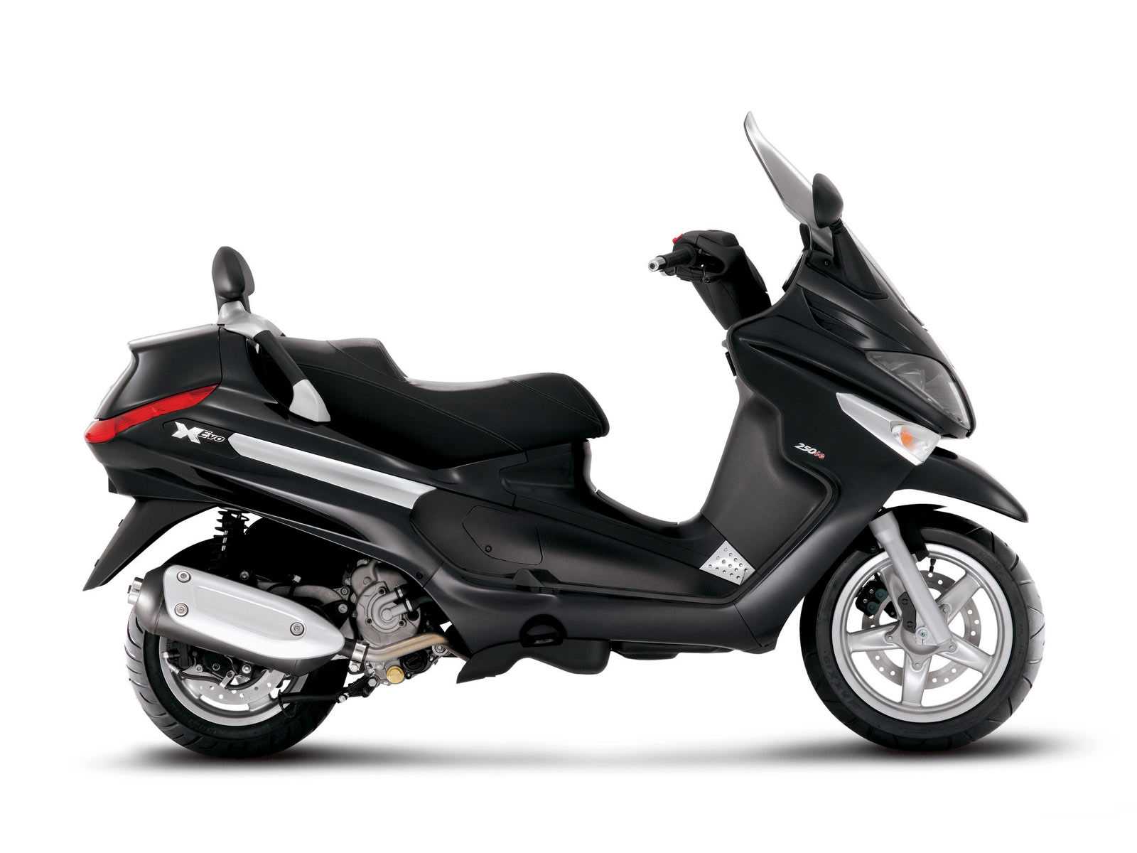 piaggio scooter pictures 2007 x9 evolution 500 piaggio scooter pictures 2007 x9 evolution 500