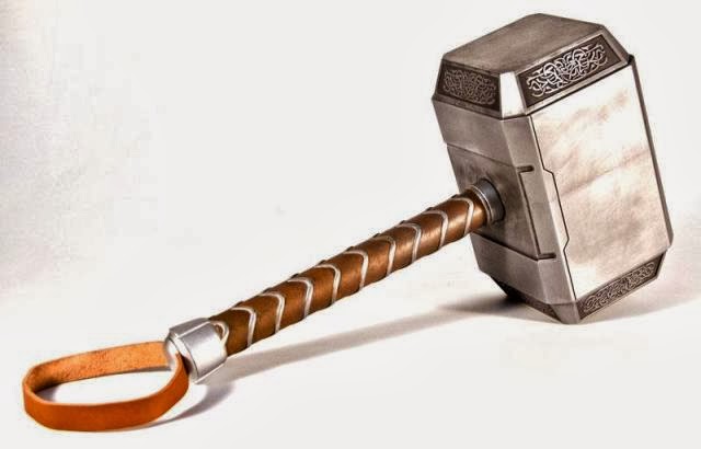 شاهد فيديو: صنع سلاح البطل الخارق Thor المطرقة “Mjölnir”