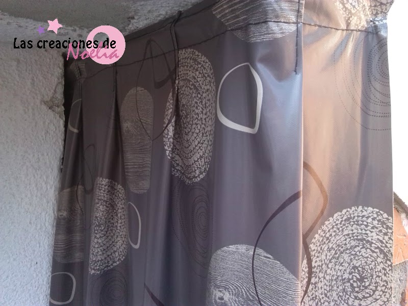 Las creaciones de Noelia: Cortina de hule para hueco de escalera