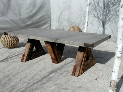 Mana Anna Concrete Tables And How To Make Your Own Diy Concrete Table What To Do With The Sharp Edges Kids Unfriendly And How Solve Weight Problem Because I Need A Which Can Easily Move