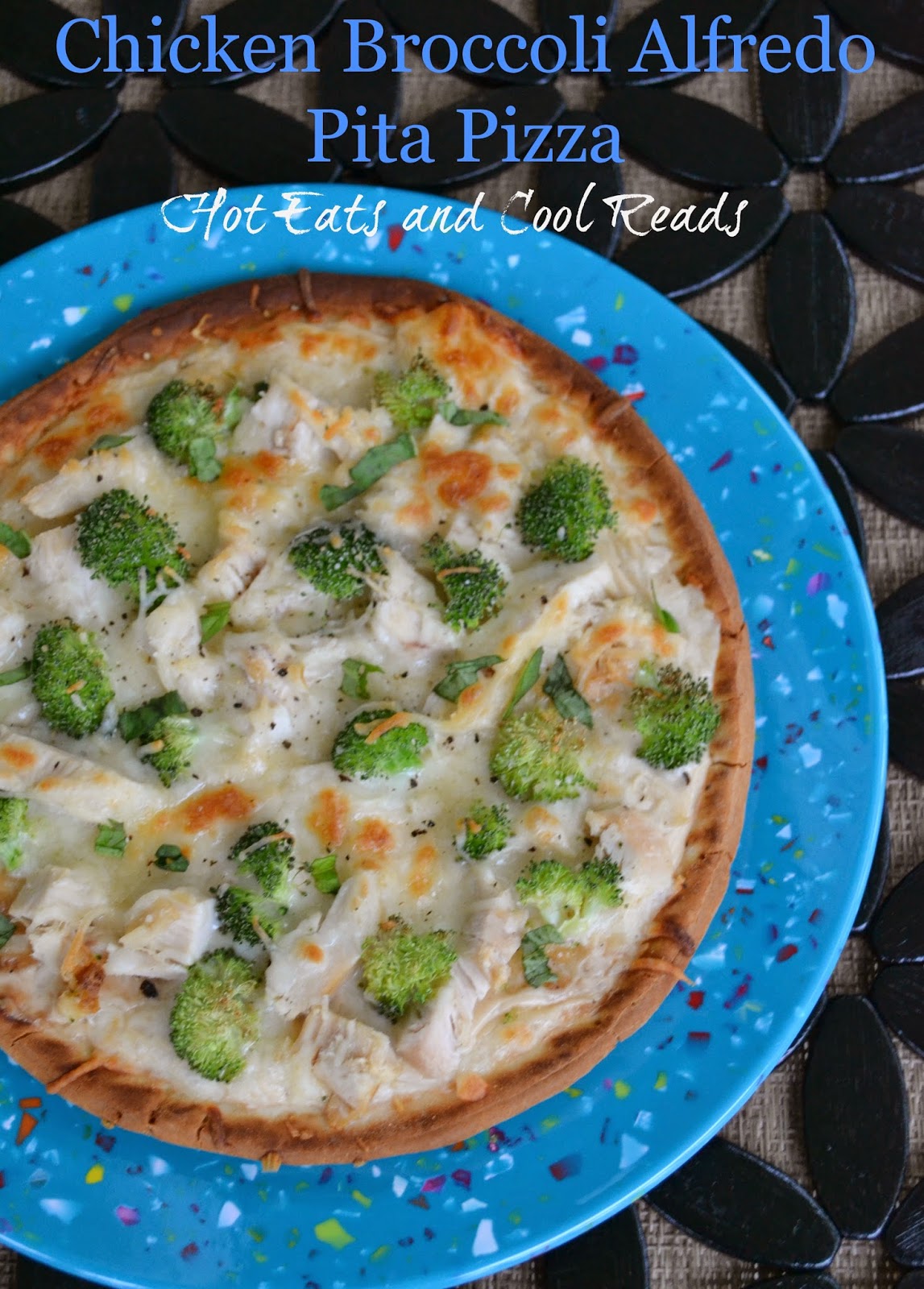 Chicken Broccoli Alfredo Pita Flatbread Pizza Recipe