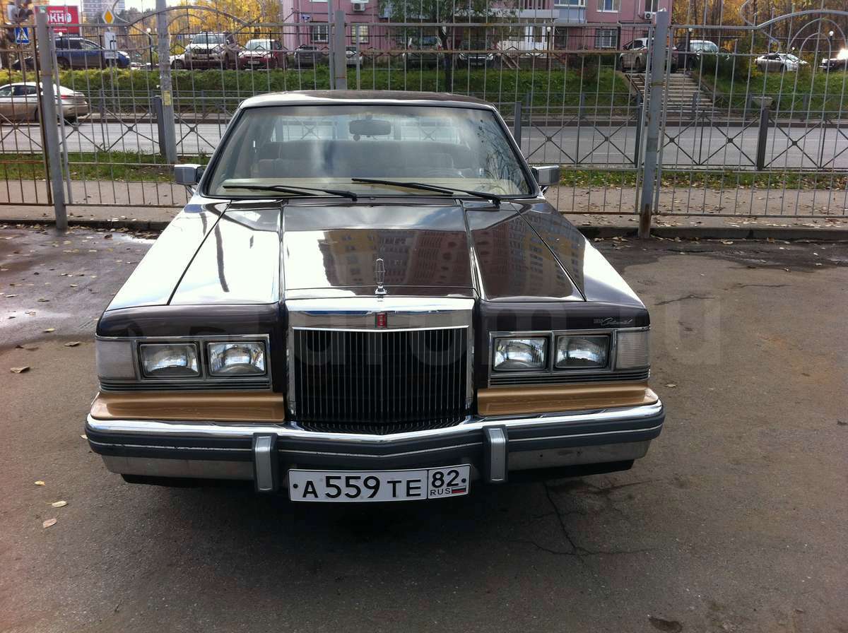 Lincoln Continental 1980