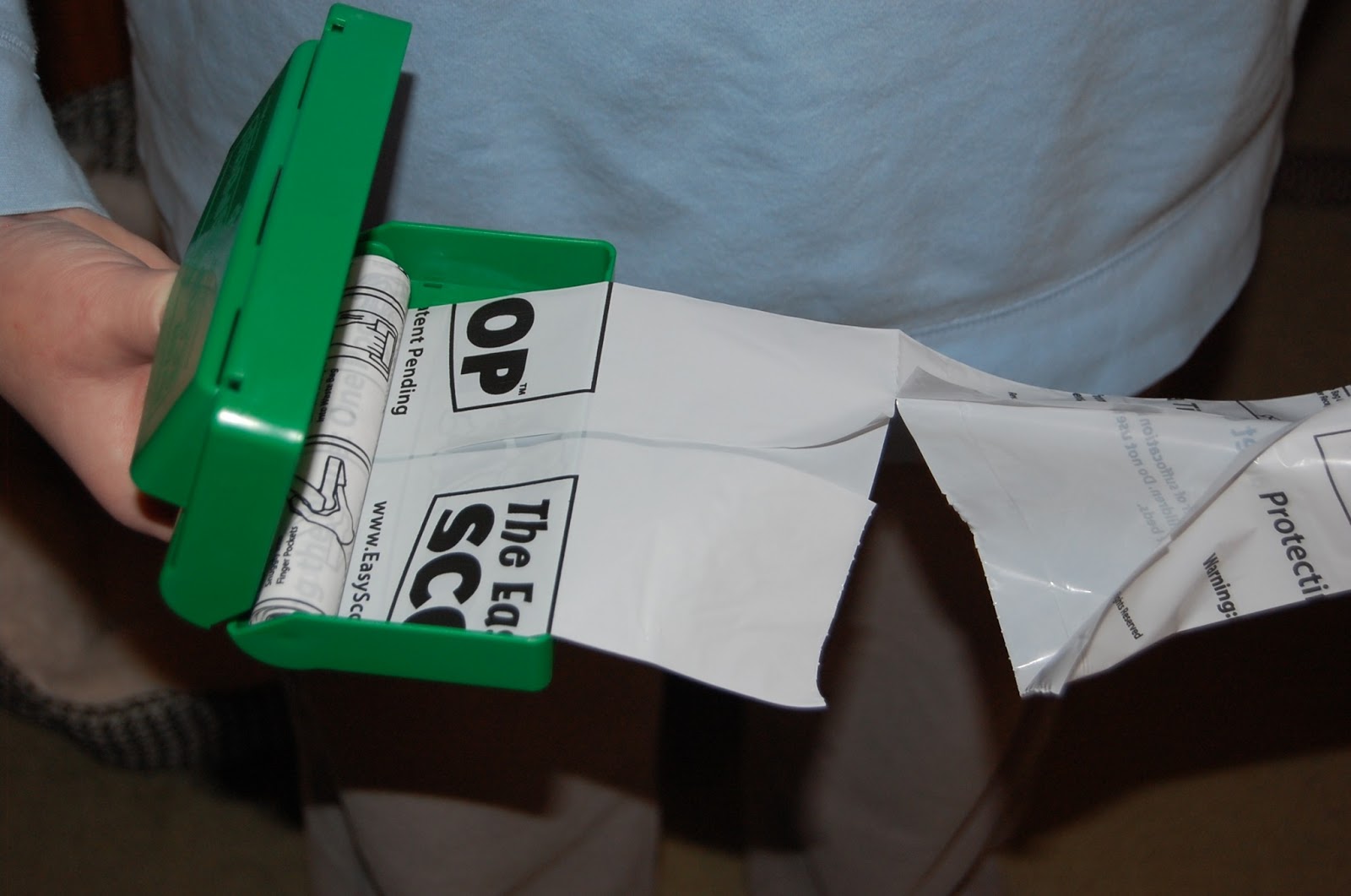 Easy Poop A Scoop Review & Giveaway