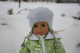 http://myagdollcraft.blogspot.com/2013/12/winter-hat-for-american-girl-doll.html