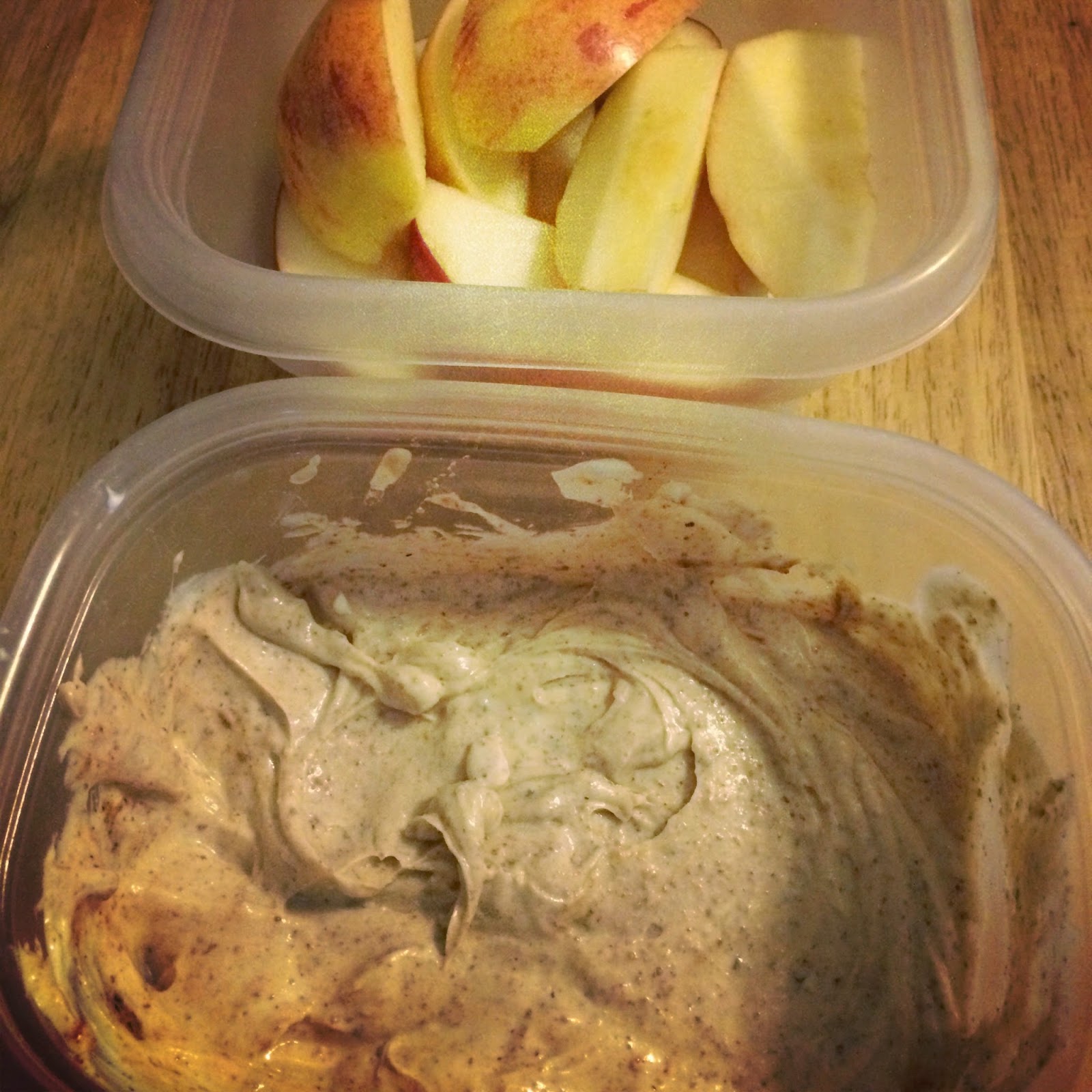 Little Cook in the Big City Yogurt, Peanut Butter, Cinnamon, and Honey Dip