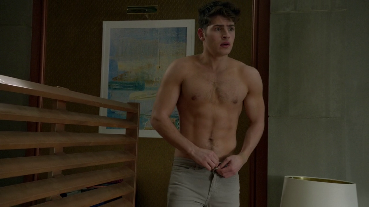 Gregg Sulkin Shirtless.