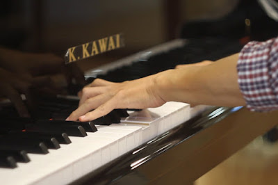 đàn piano kawai