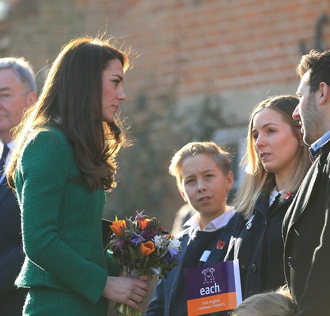 Royal Family Around the World: The Duchess of Cambridge Visits East ...