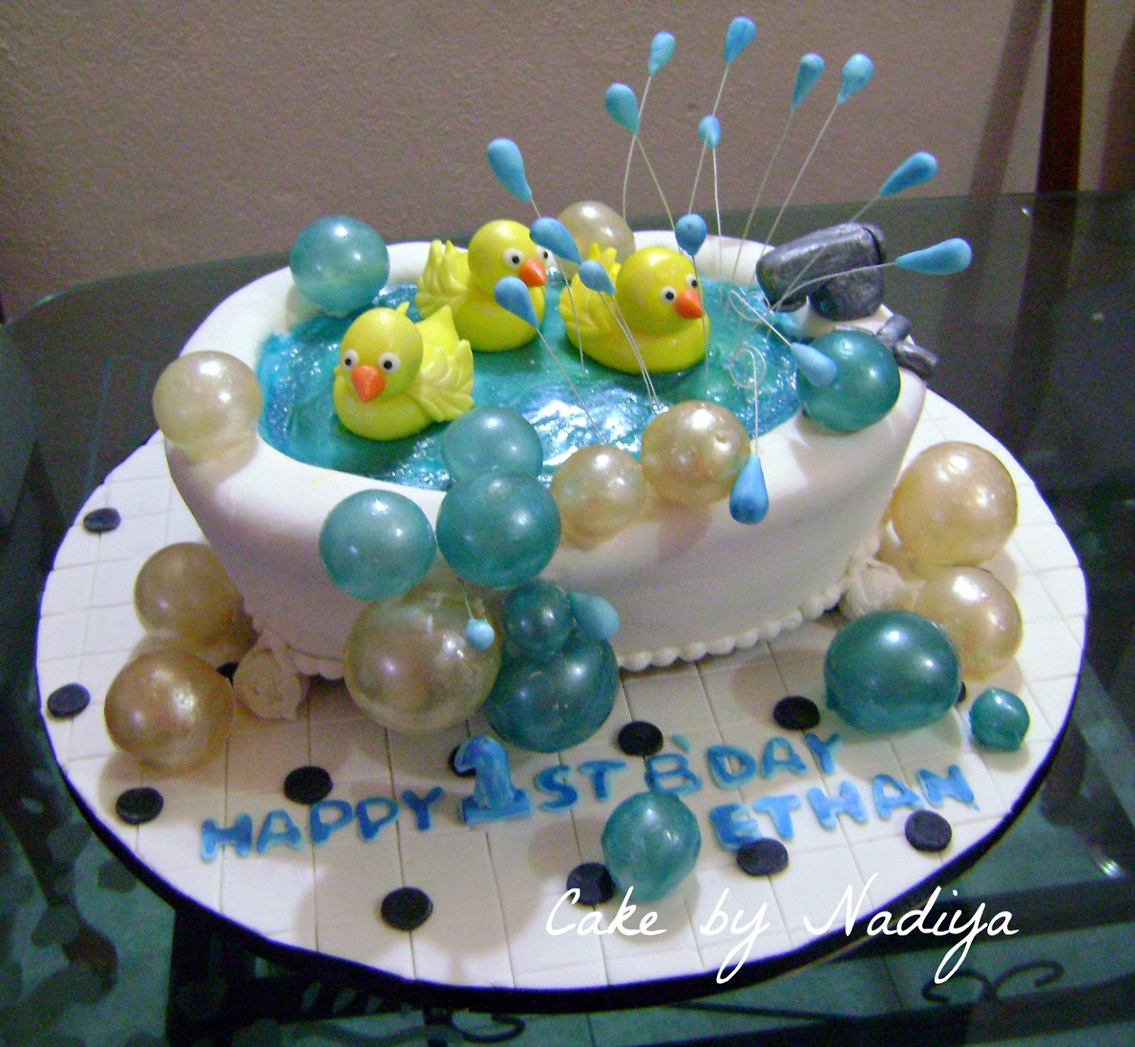 Nadiya s Tastes Of Maldives: Rubber Ducks in a Tub Cake ...