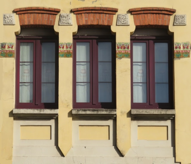 El gijón que me gusta: ventanas y balcones Decoración Edificio Balcón