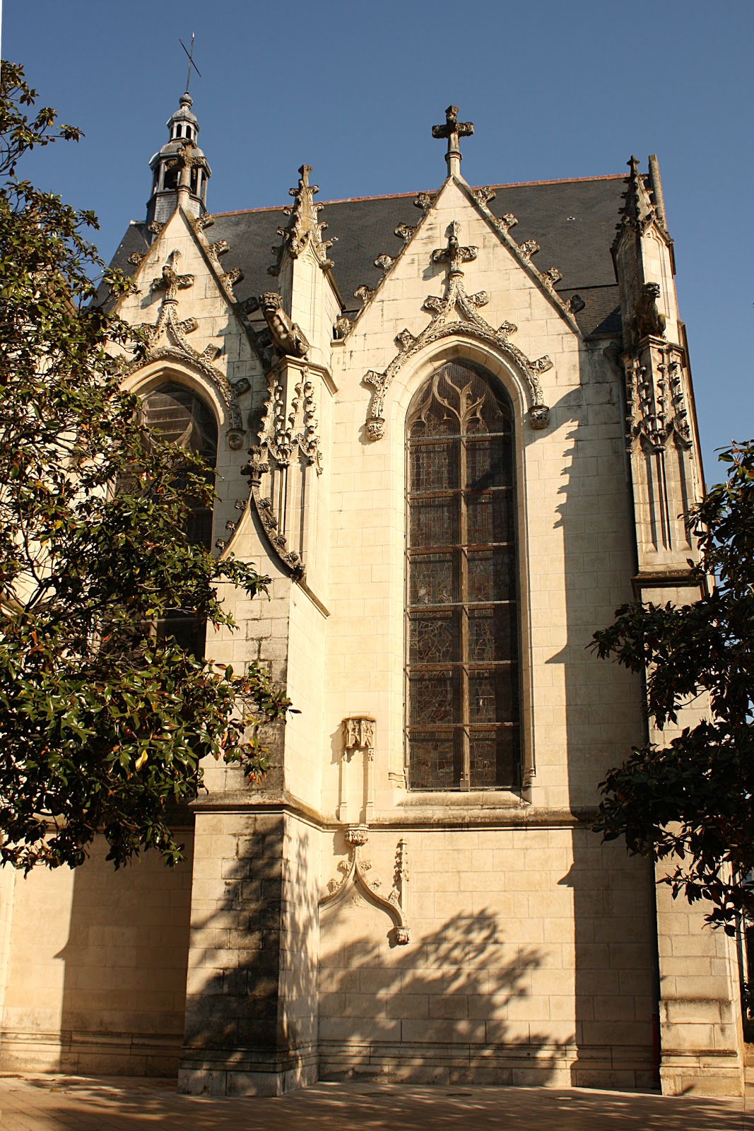Borderlands Tours NotreDame la Riche (présentation)