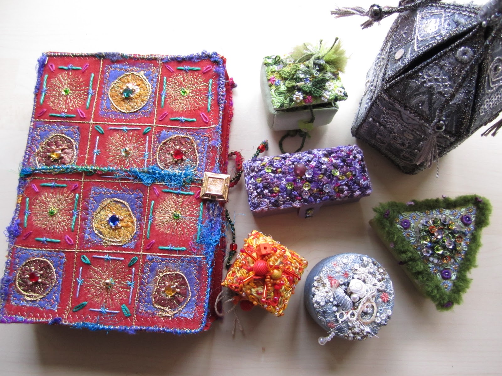 Brunel Broderers Beautiful Boxes!