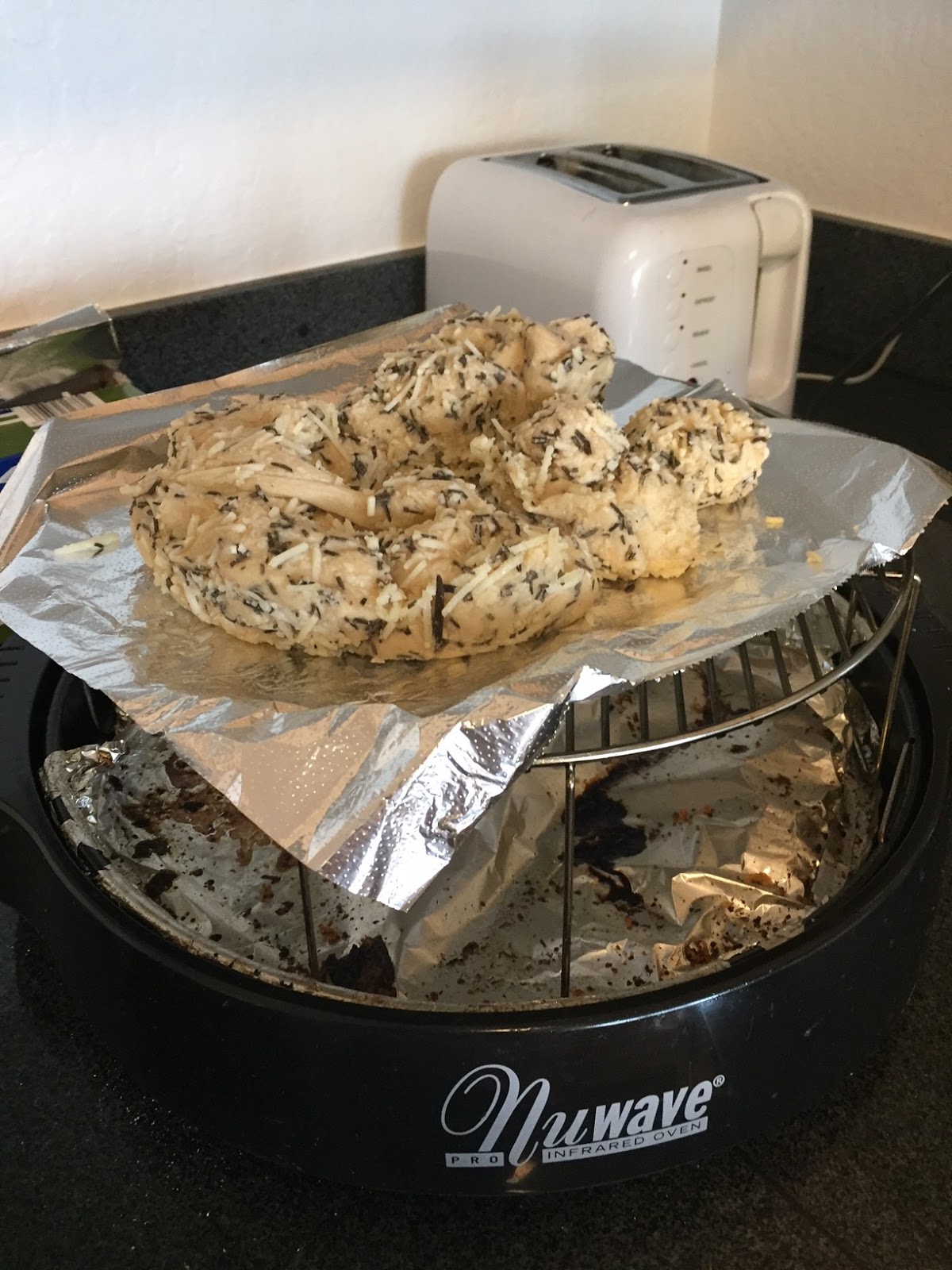 Review Trader Joe's Rosemary Garlic Monkey Bread A Nibble Bit