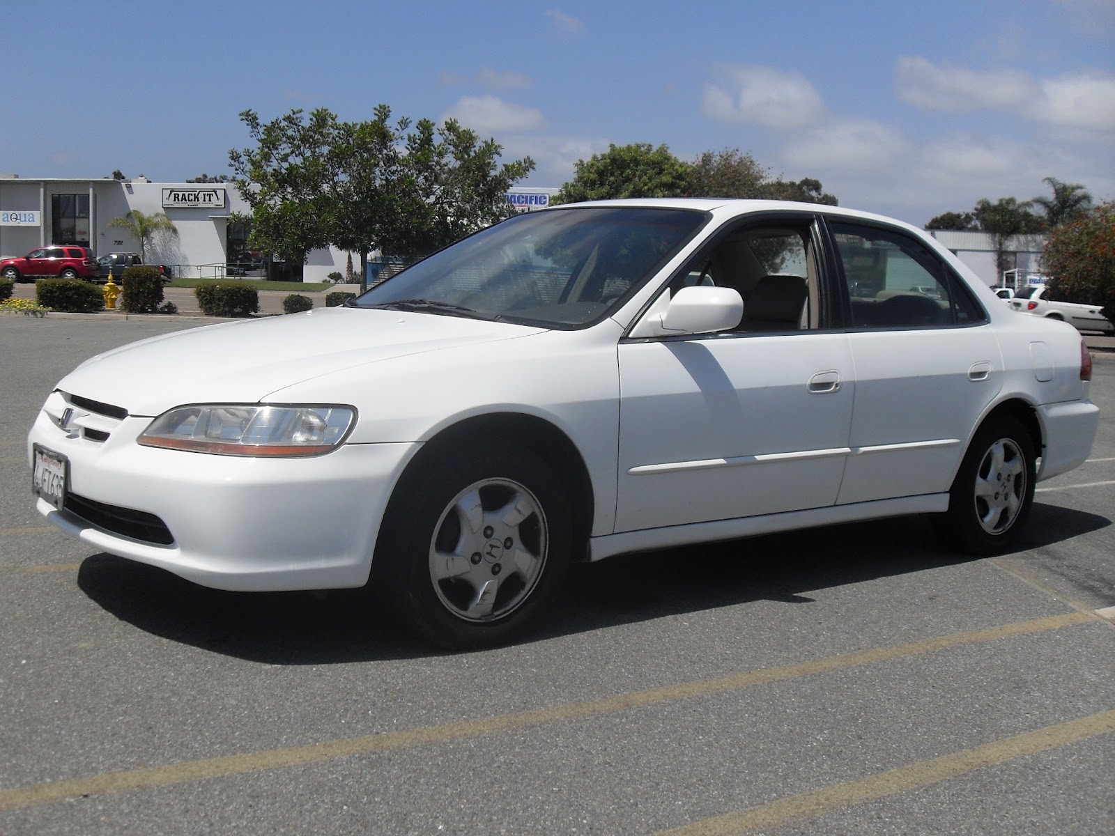 [2000] Honda - Accord EX (White) | T-TAK Auto Service