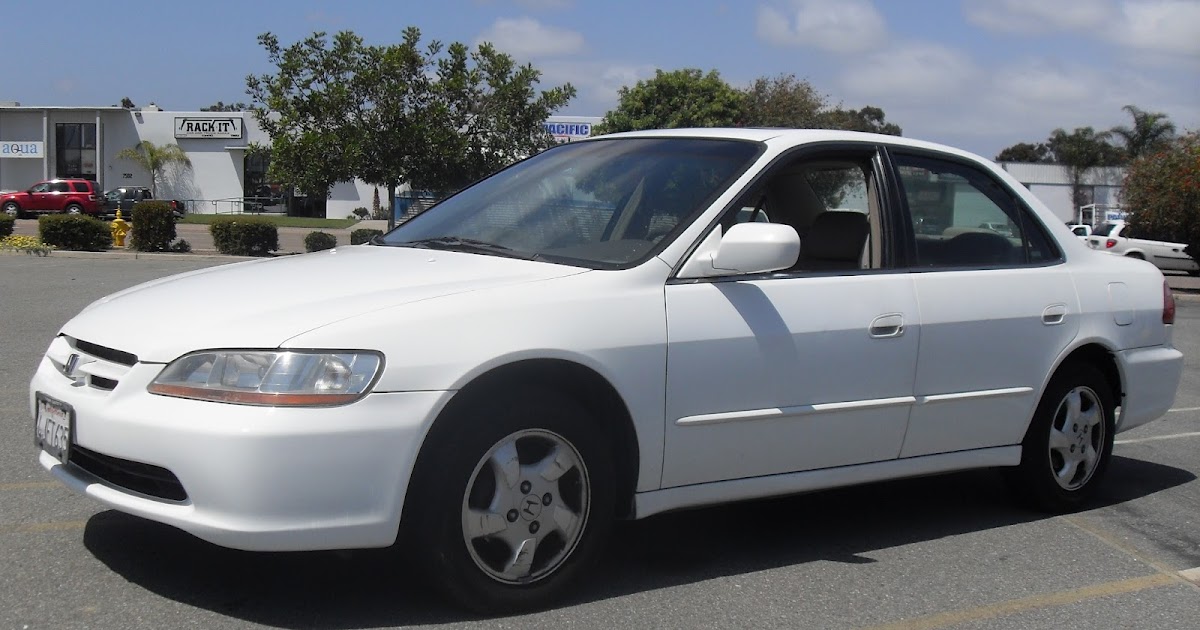 T-TAK Auto Service: [2000] Honda - Accord EX (White)