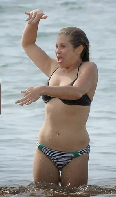 Retro Bikini: Danielle Fishel Bares Bikini Beach Body in. 