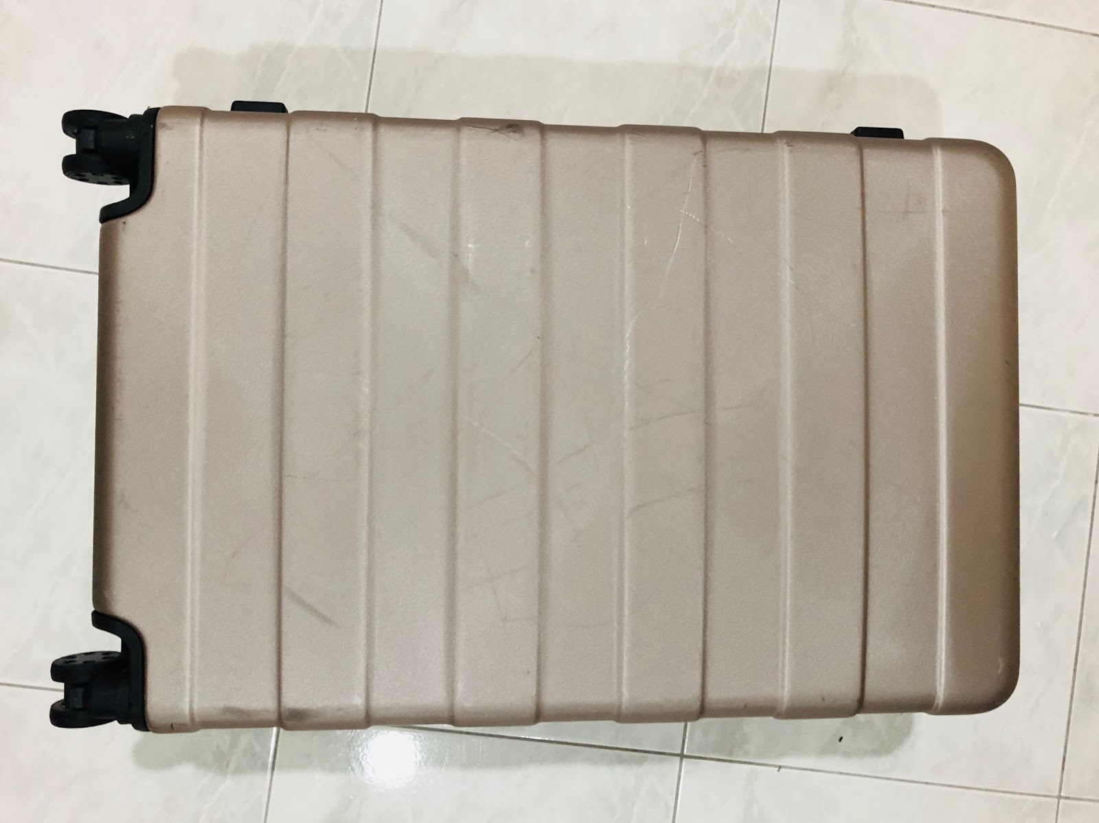 Review Muji 87L Hard Shell Suitcase
