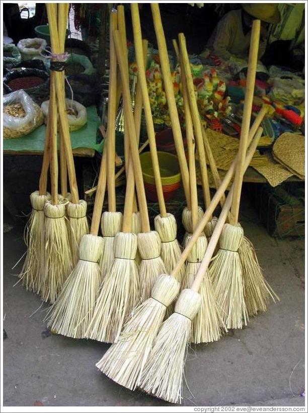 Tras Tras! BRING OUT THE BROOMS!
