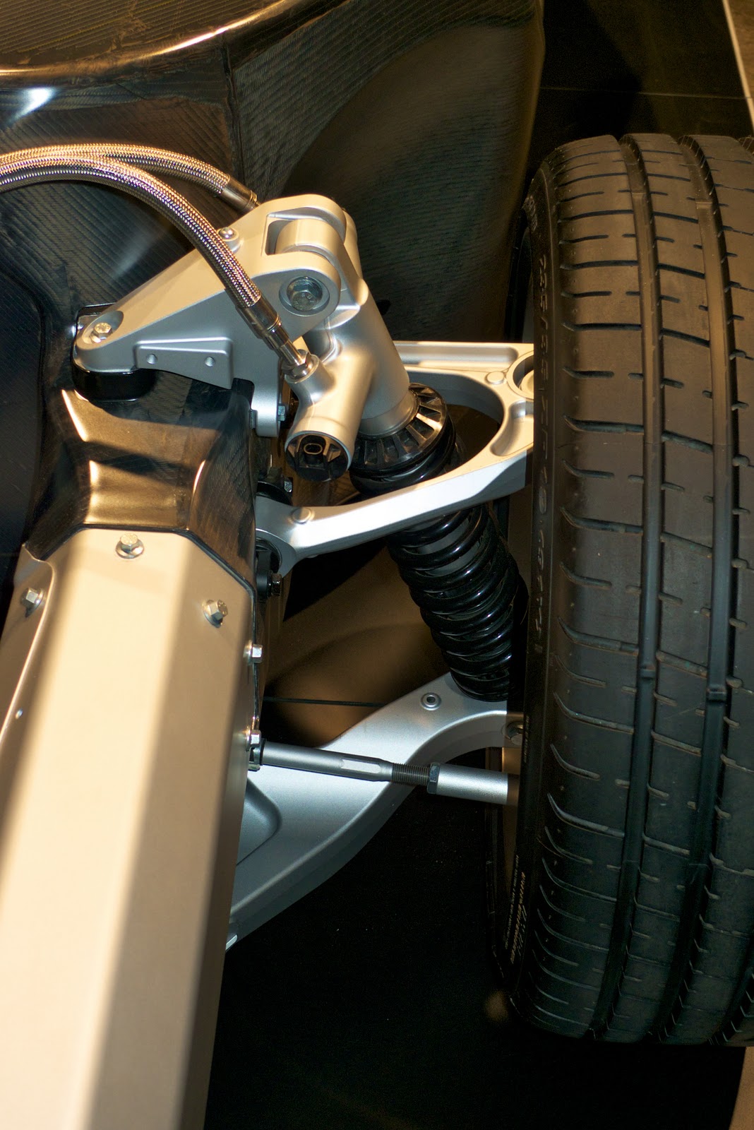 Off the Apex Are you the new McLaren MP412C's suspension