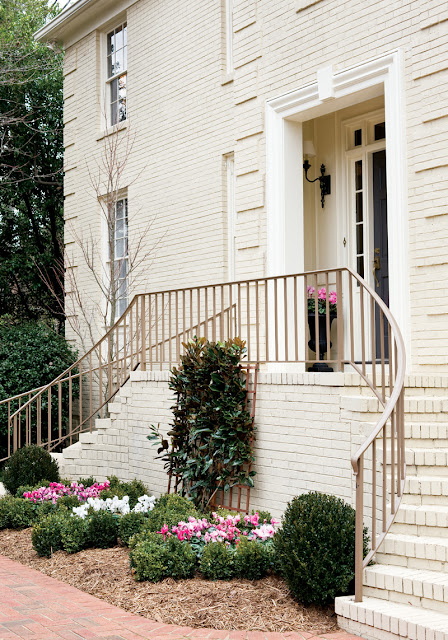 Simply Chic House Simply Chic House
