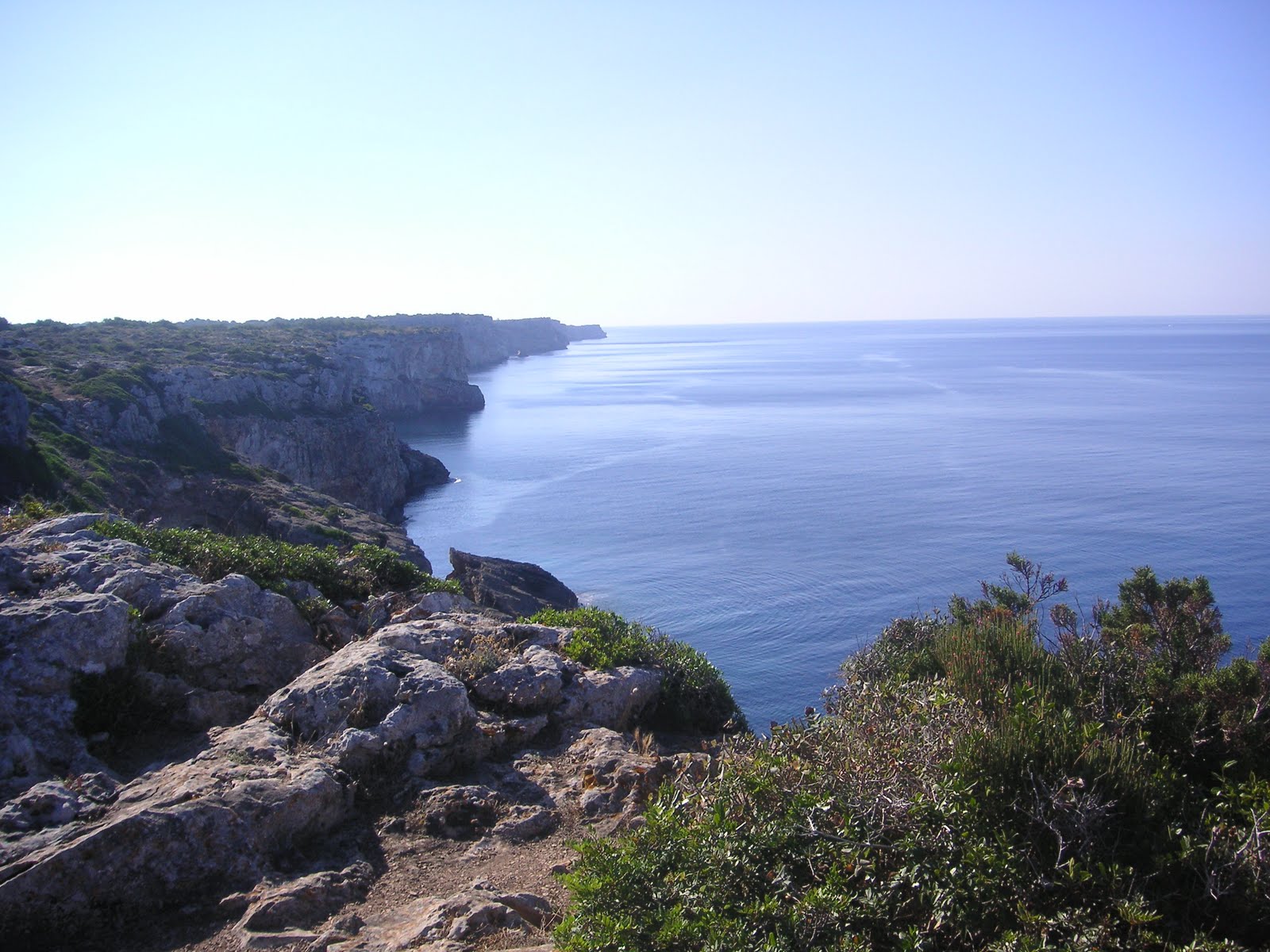 Pasea Menorca de cala´n porter a cales coves