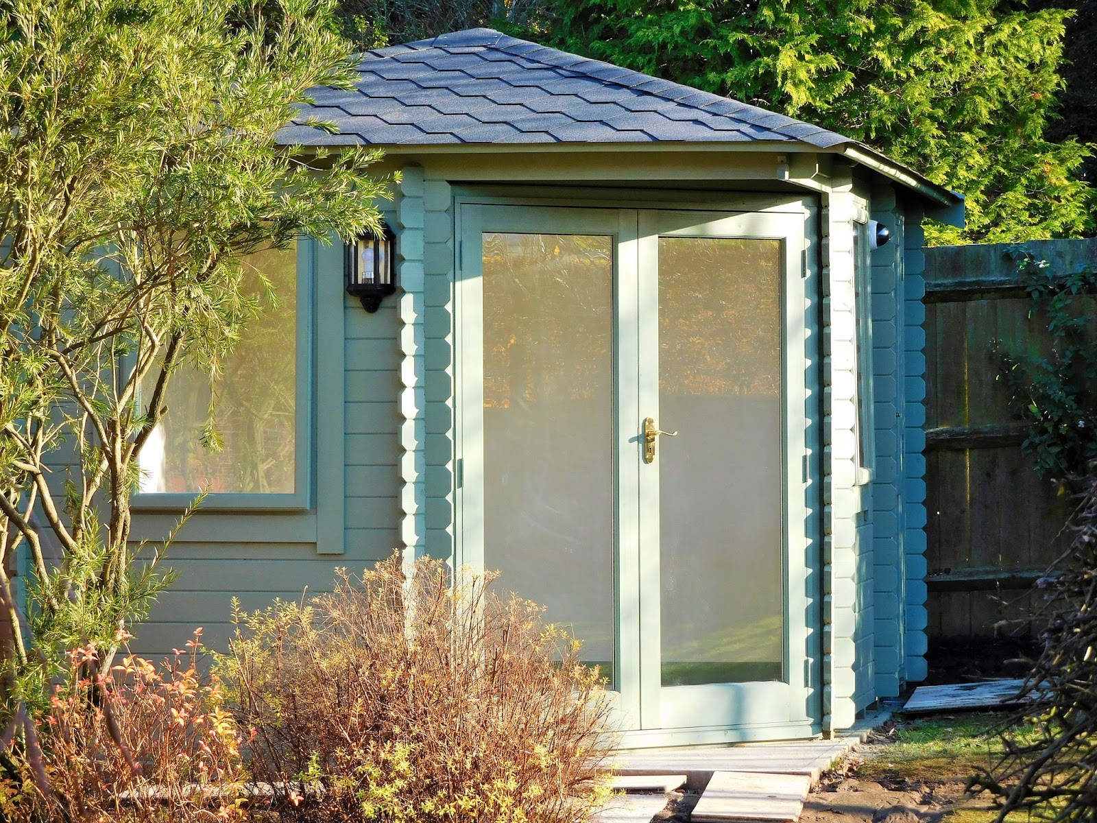 Southwick's Garden offices FULLY INSULATED CORNER GARDEN ROOM