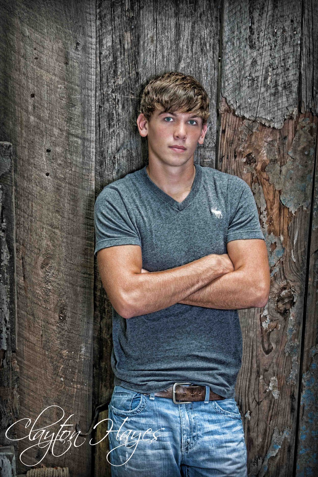 Senior Picture Ideas For Guys : 10 Awesome Senior Picture Ideas For ...