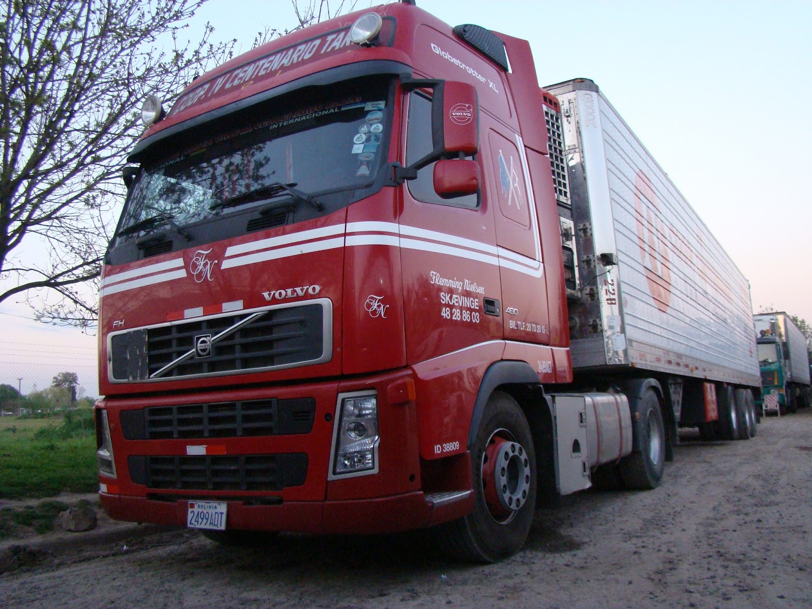 DIECIOCHO RUEDAS DINAMARCA EN BOLIVIA…. VOLVO FH