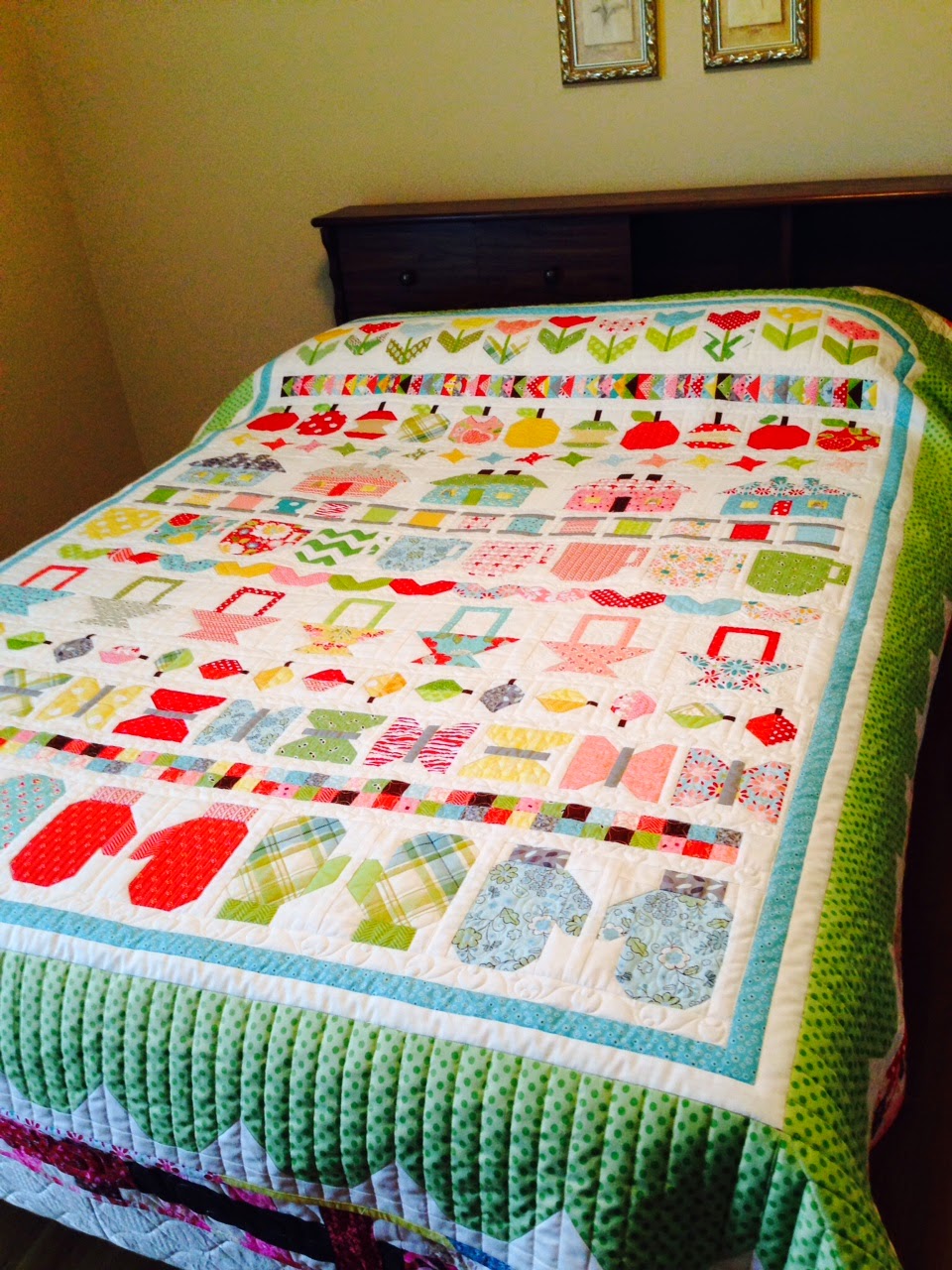 Karen's Sewing Room Row Along Quilt Finish