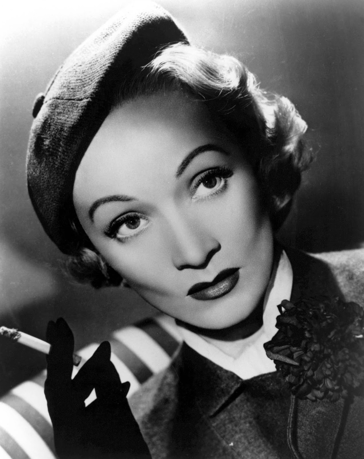 Beautiful Portraits of Marlene Dietrich Taken by Cornel Lucas While
