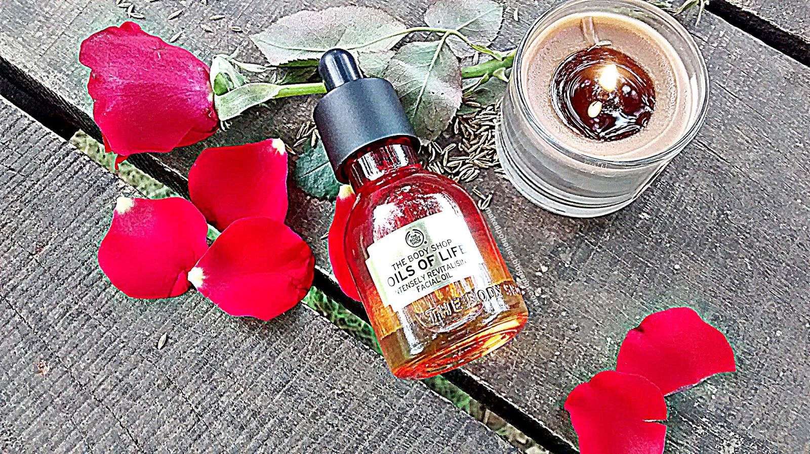 Review THE BODY SHOP OILS OF LIFE™ INTENSELY REVITALISING FACIAL OIL Its Not A Miracle But