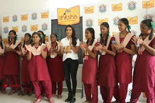 Actress Priya Anand with the Students of Shiksha Movement Event  0018