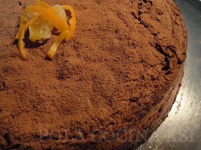 PASTEL DE CHOCOLATE Y NARANJA (PSYCHO KILLER'S BDAY CAKE) 