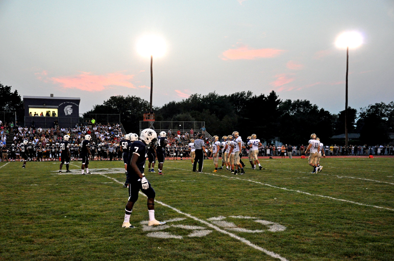 ster Schroeder Varsity Football Photos GatesChili (Lost 1412)