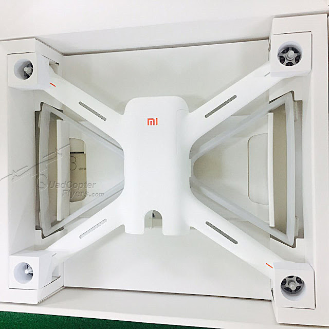 Xiaomi Mi Drone 1080P Quadcopter White out of Box Xiaomi Mi Drone 1080P Quadcopter White out of Box