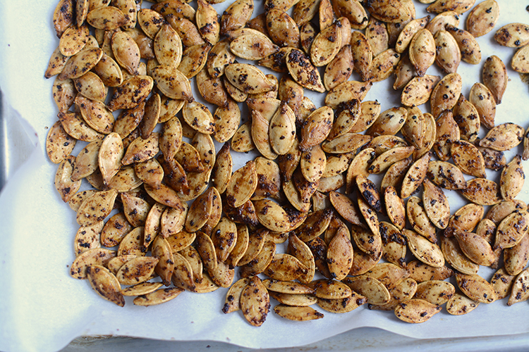 Roasted Pumpkin Seeds | My Darling Days Roasted Pumpkin Seeds | My Darling Days