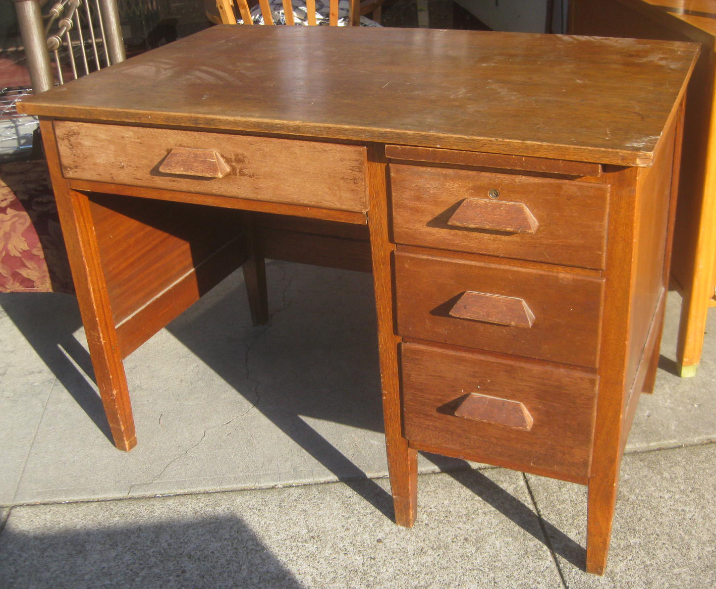 UHURU FURNITURE & COLLECTIBLES SOLD Small Oak Teacher's Desk 60
