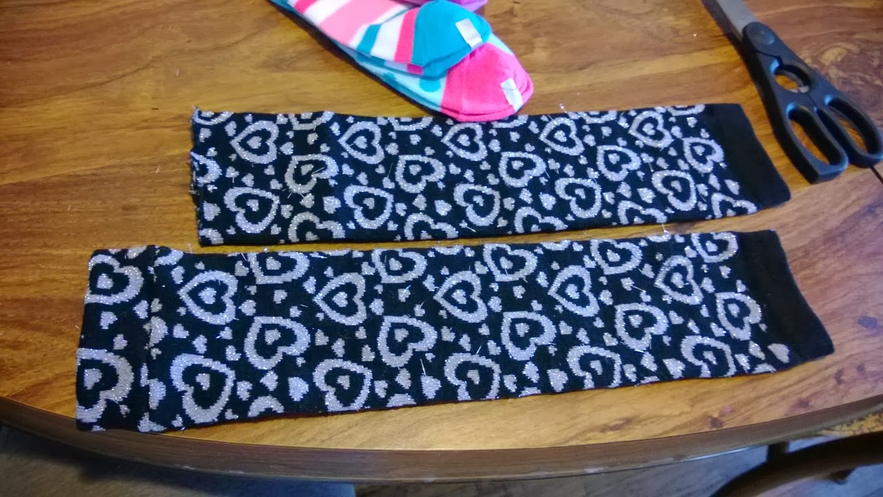 Heart Shaped & Loving It DIY Baby Leg Warmers