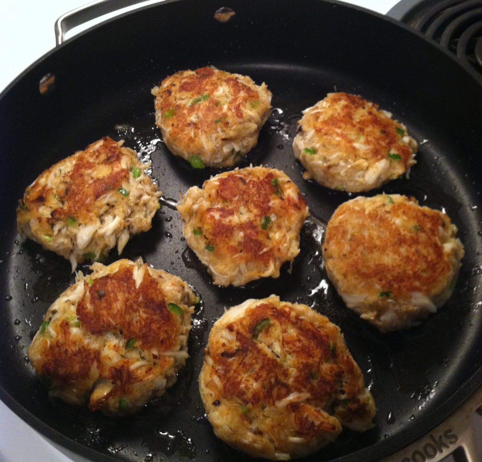 Happy Dinners Jalapeno Crab Cakes
