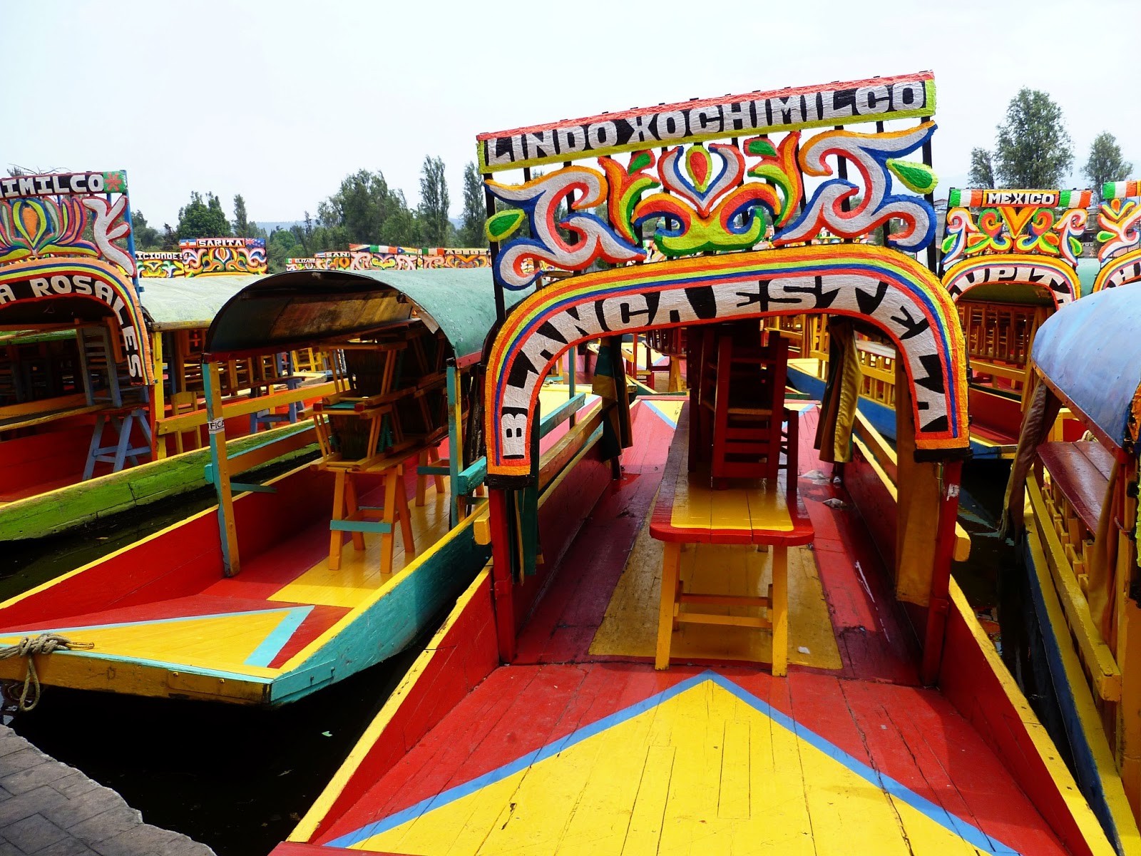 river boats in xochimilco 