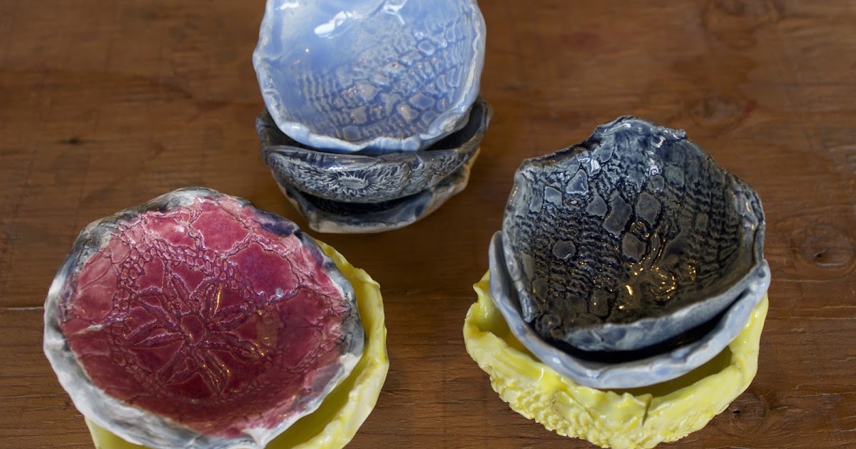 Purple Twig Knee Bowls