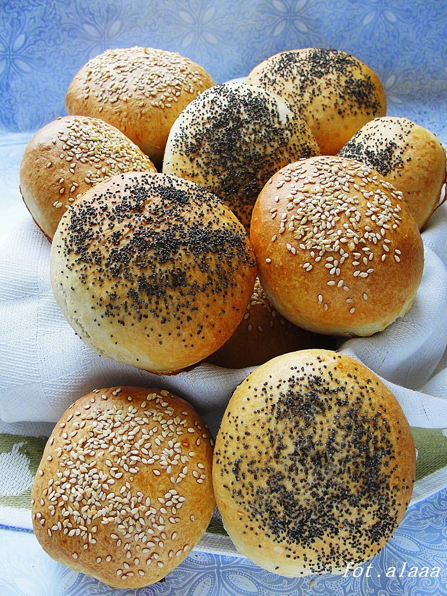 Ala piecze i gotuje Crusty Hard Rolls czyli pszenne bułeczki