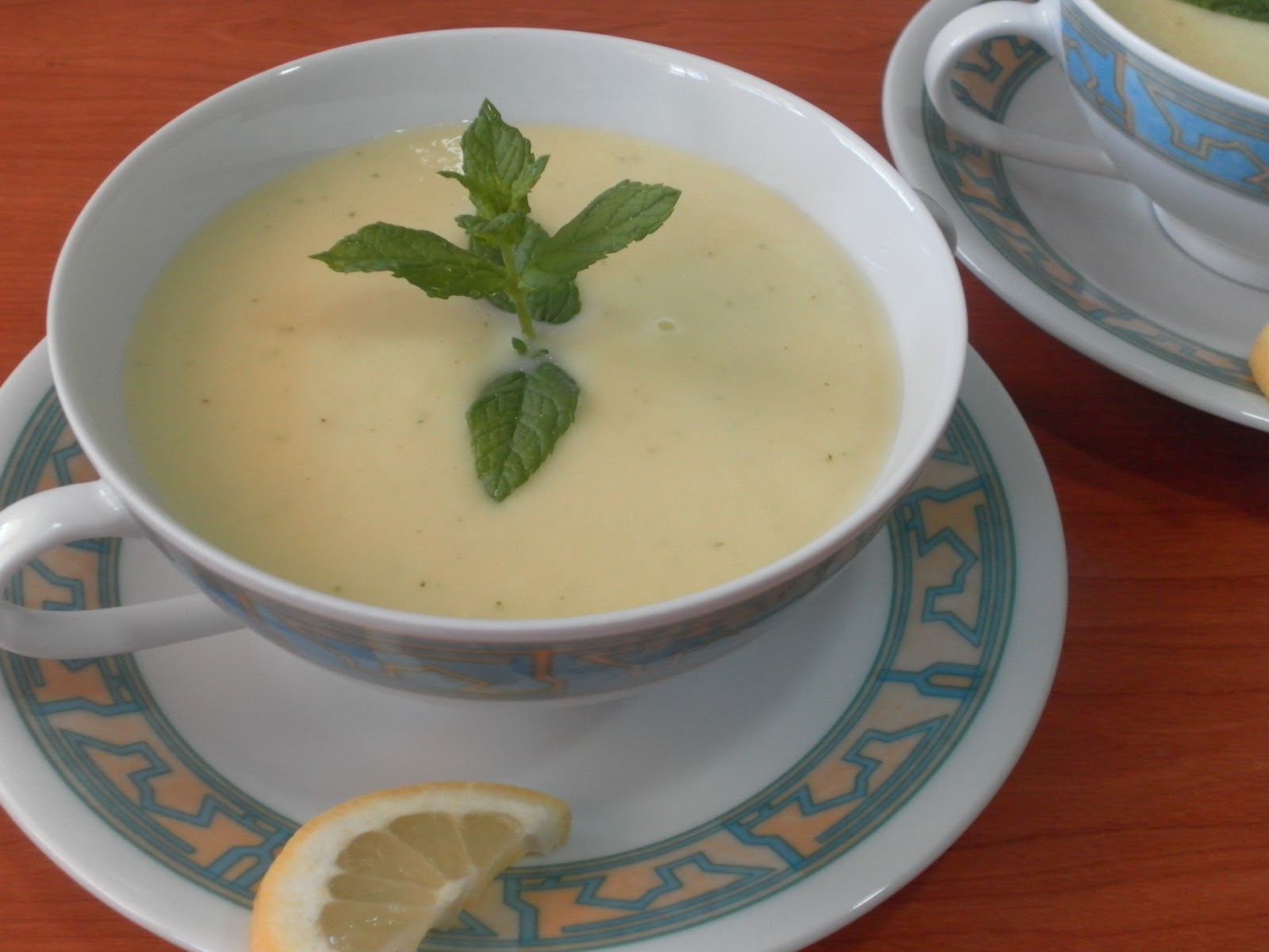 E ste gazpacho es para losque no son muy amantes del tomate y